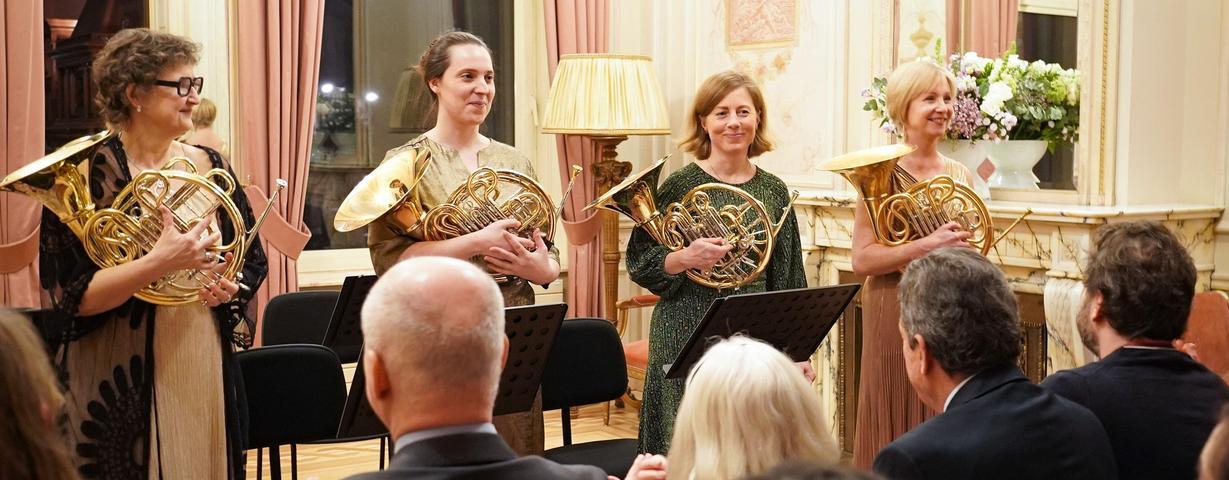 new_year_s_concert_-_artemis_horns