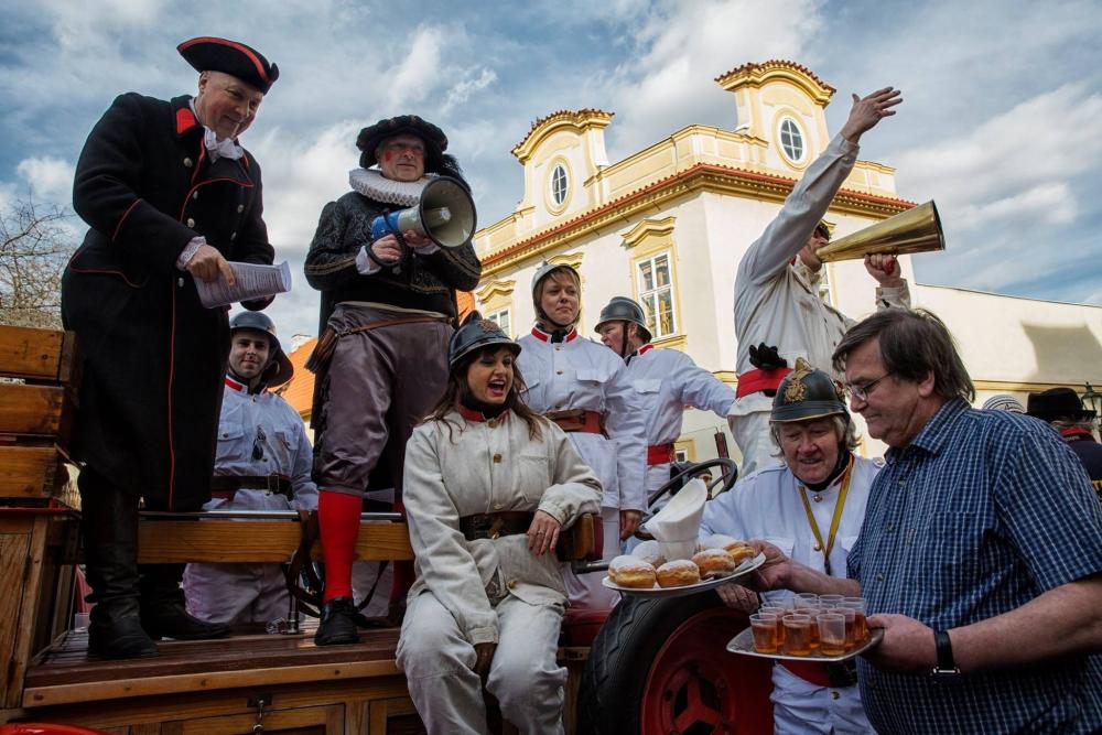 autor_v_poznamkach_e_mailujpg_14