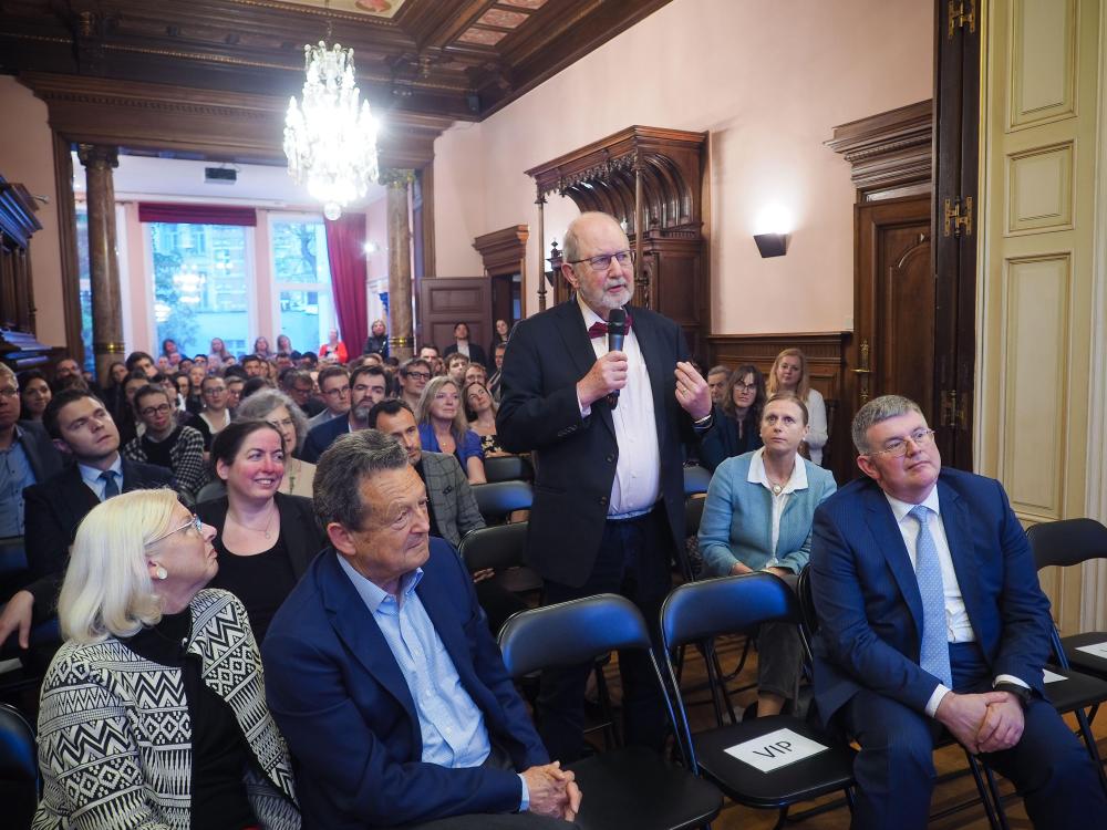 debate__integration_of_ukraine_into_the_eu_and_nato_10