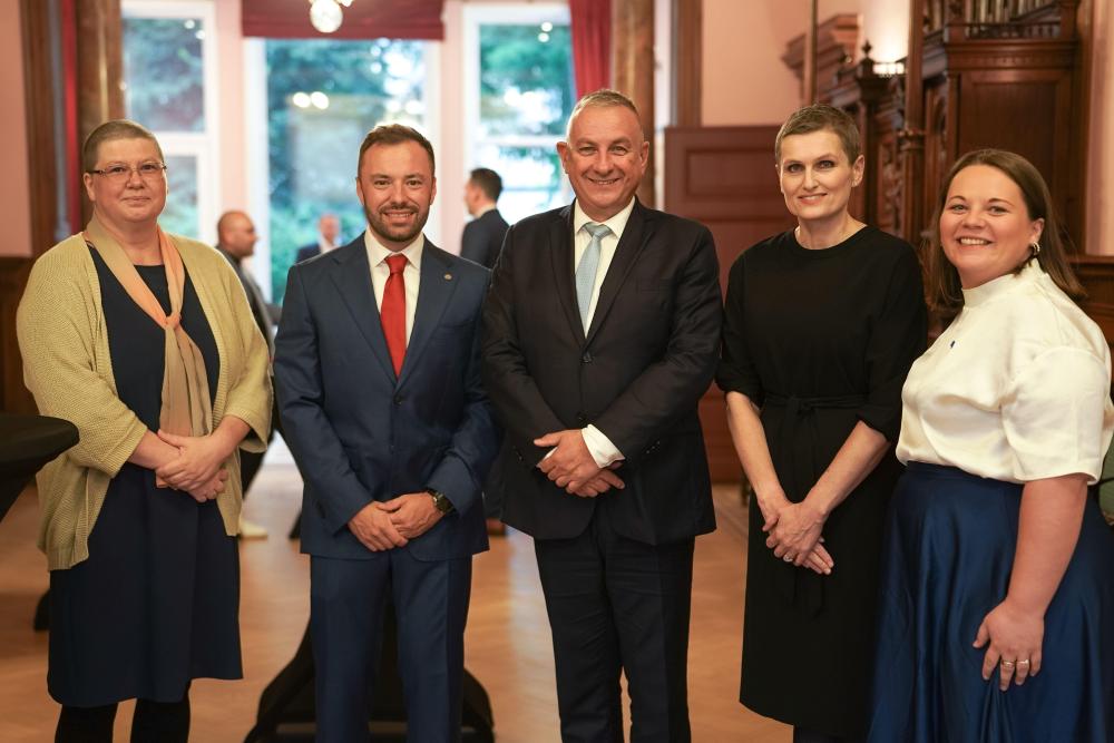 meeting_with_the_candidate_for_european_commissioner_jozef_síkela_1