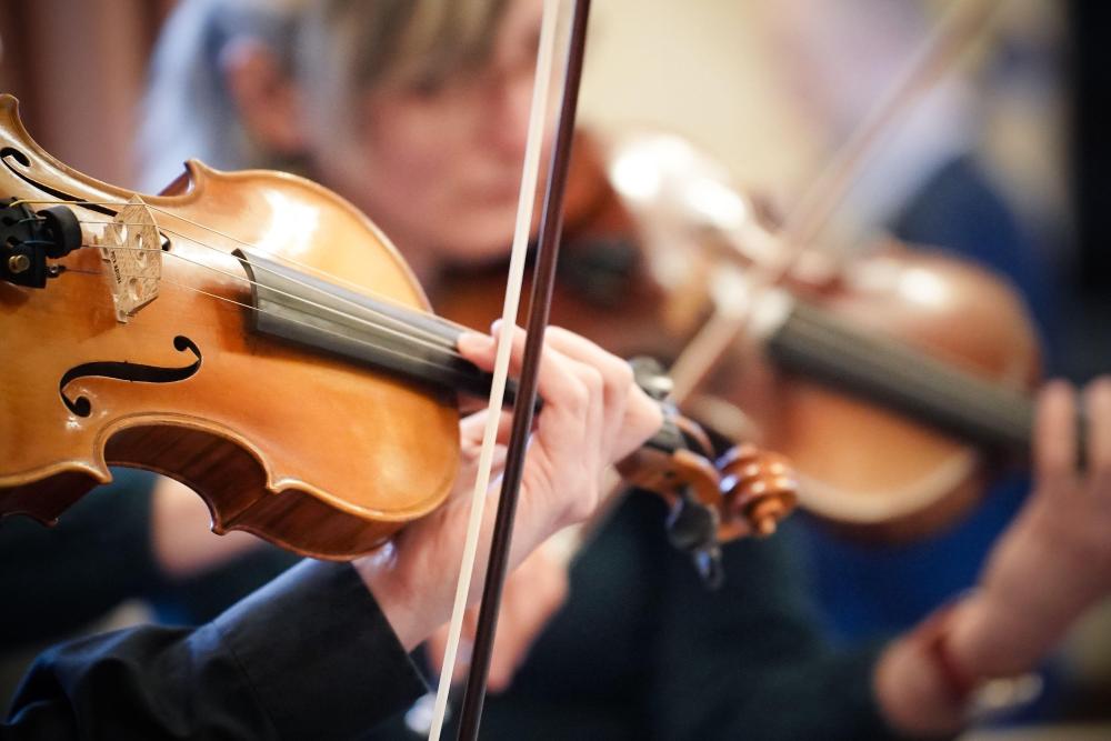 ph_concert_series__from_bohemia_s_woods_and_fields_7