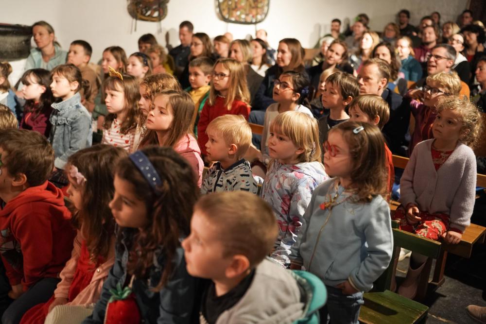 prague_theatre_b_at_the_prestigious_jem_international_puppet_festival_5