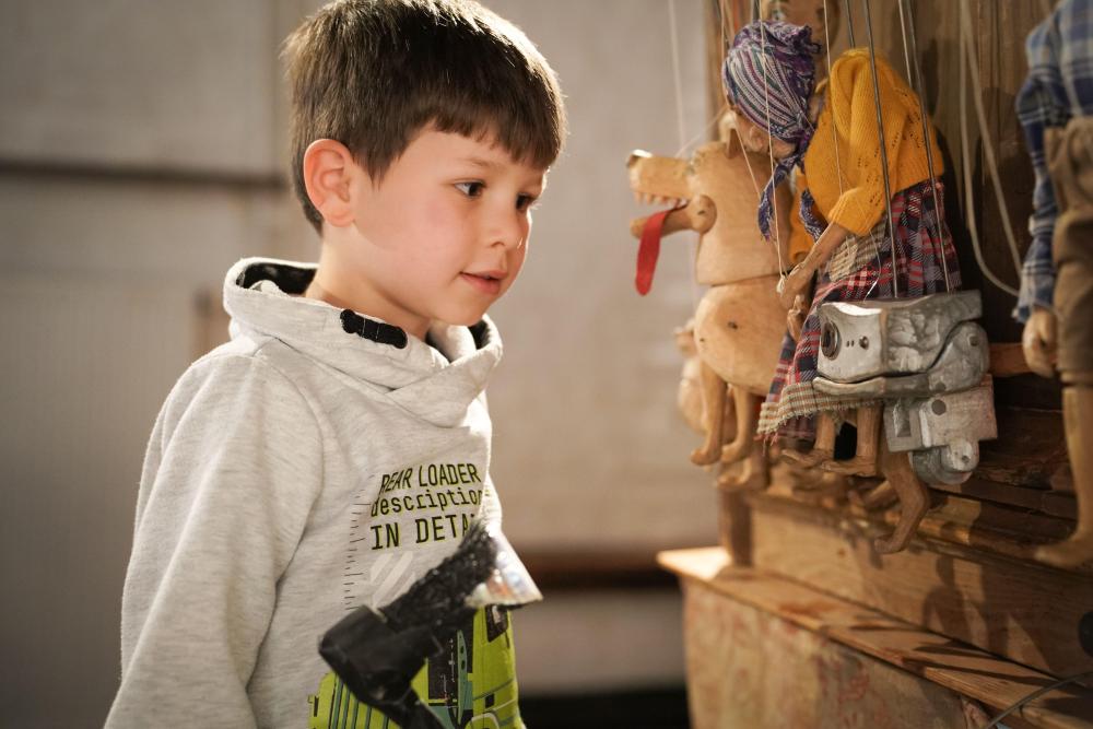 prague_theatre_b_at_the_prestigious_jem_international_puppet_festival_6