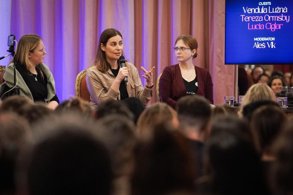 science_café__women_share_science__3