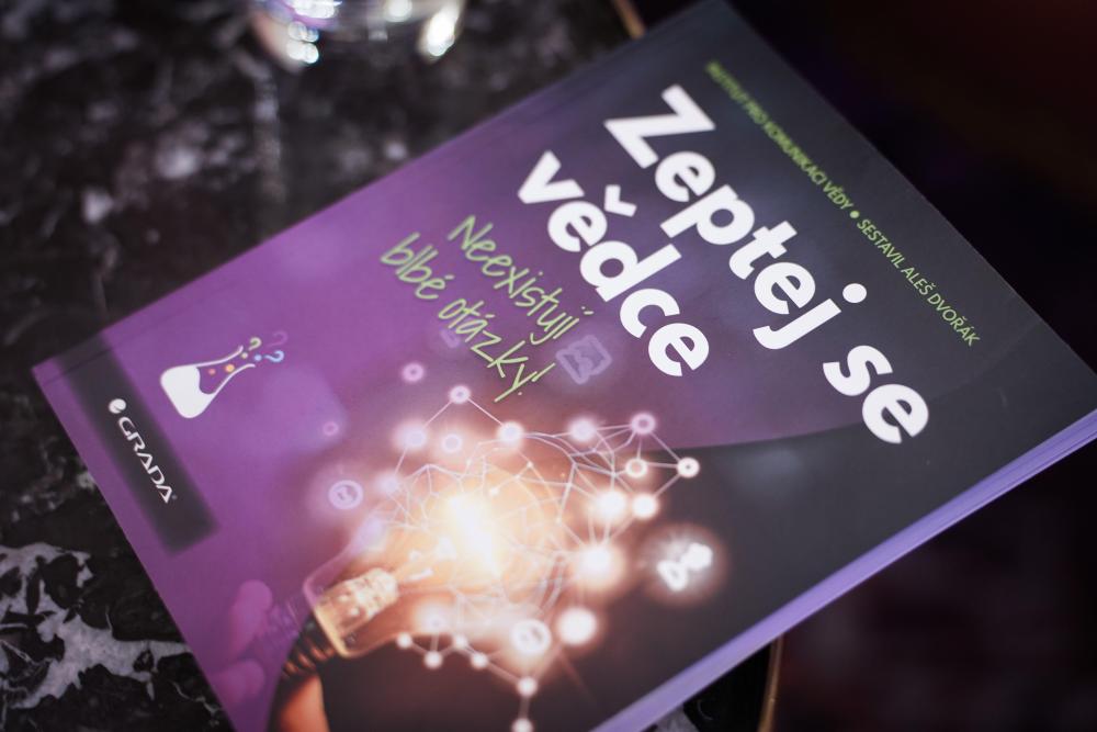 science_café__women_share_science__8