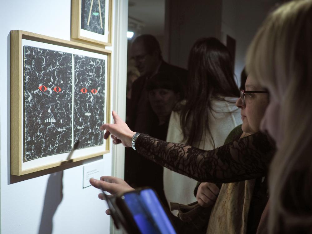 the_festive_opening_of_the_exhibition_black___white_4