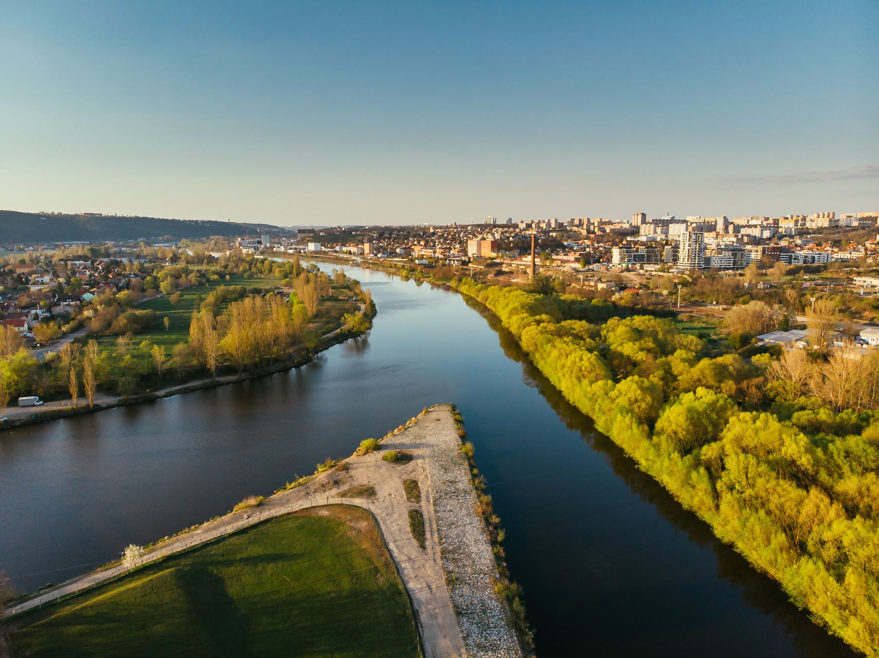 10x_vetsi_park_nez_Stromovka_Praha_vyhlasila_mezinarodni_krajinarsko_urbanistickou_soutez_na_primest.jpeg