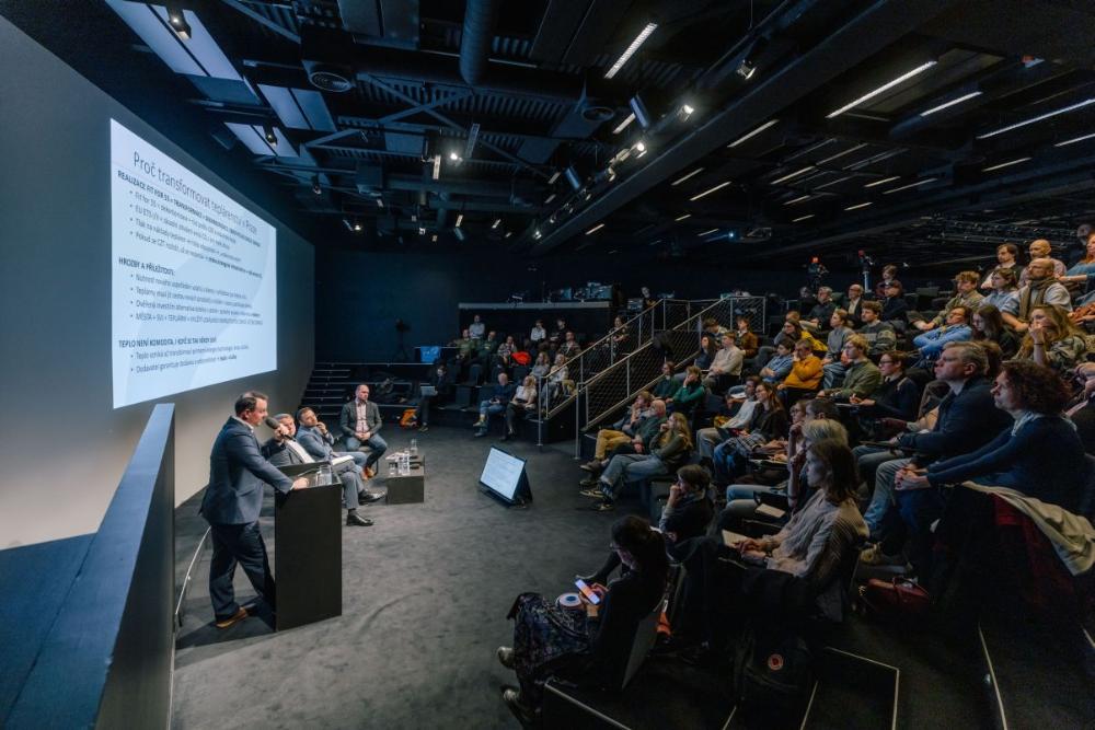 11-pražský_klimatický_dialog_1204px