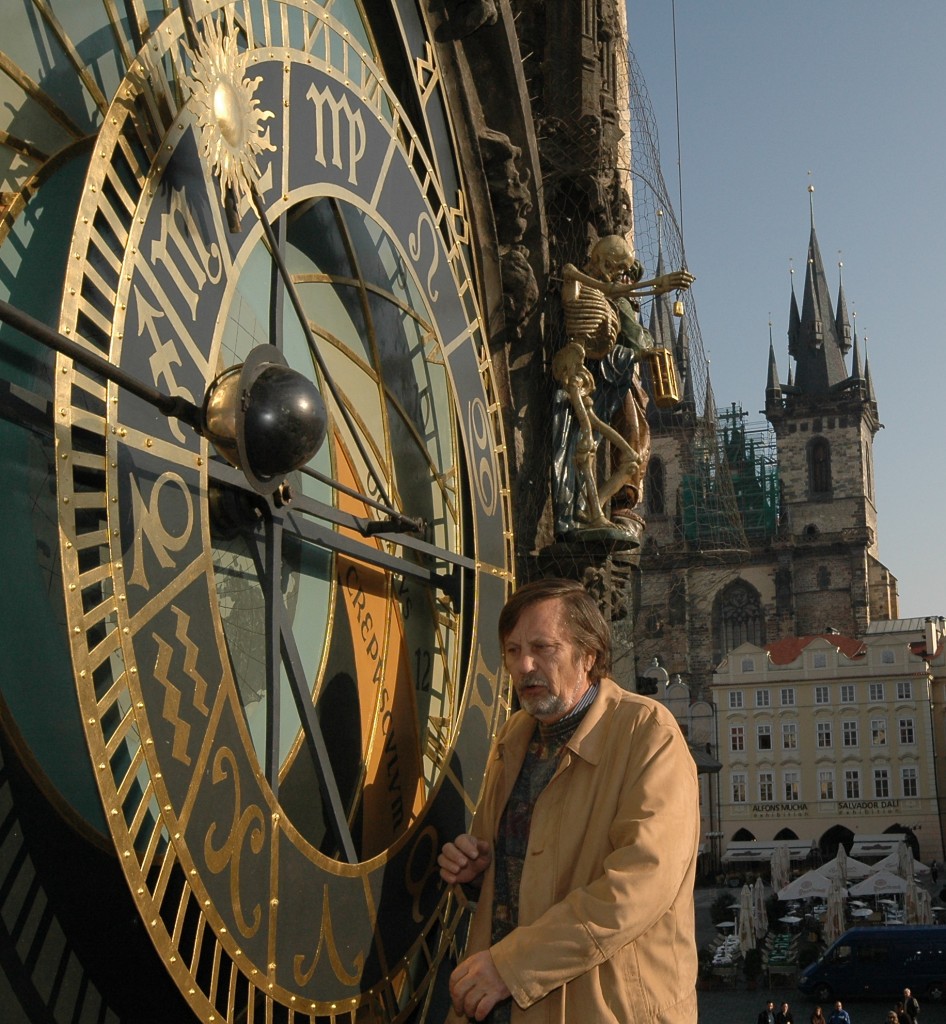 Firma L. Hainz prováděla generální opravu Staroměstského orloje v letech 1860, 1945, 1994 a 2005.