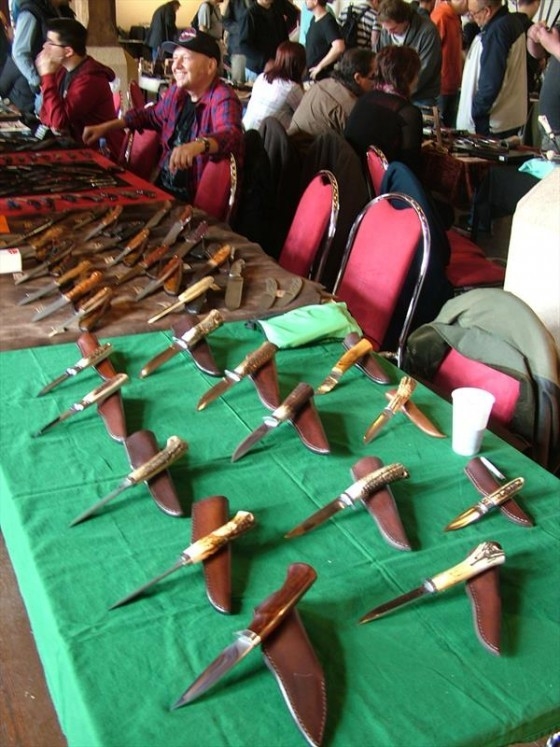 Pražská prodejní výstava nožů