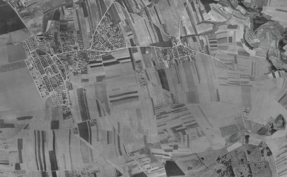 x4_Dve_Prahy_Jak_rostlo_sidliste_Jizni_Mesto_1945