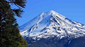 conguillio_volcan_llaima_jpg_thumb