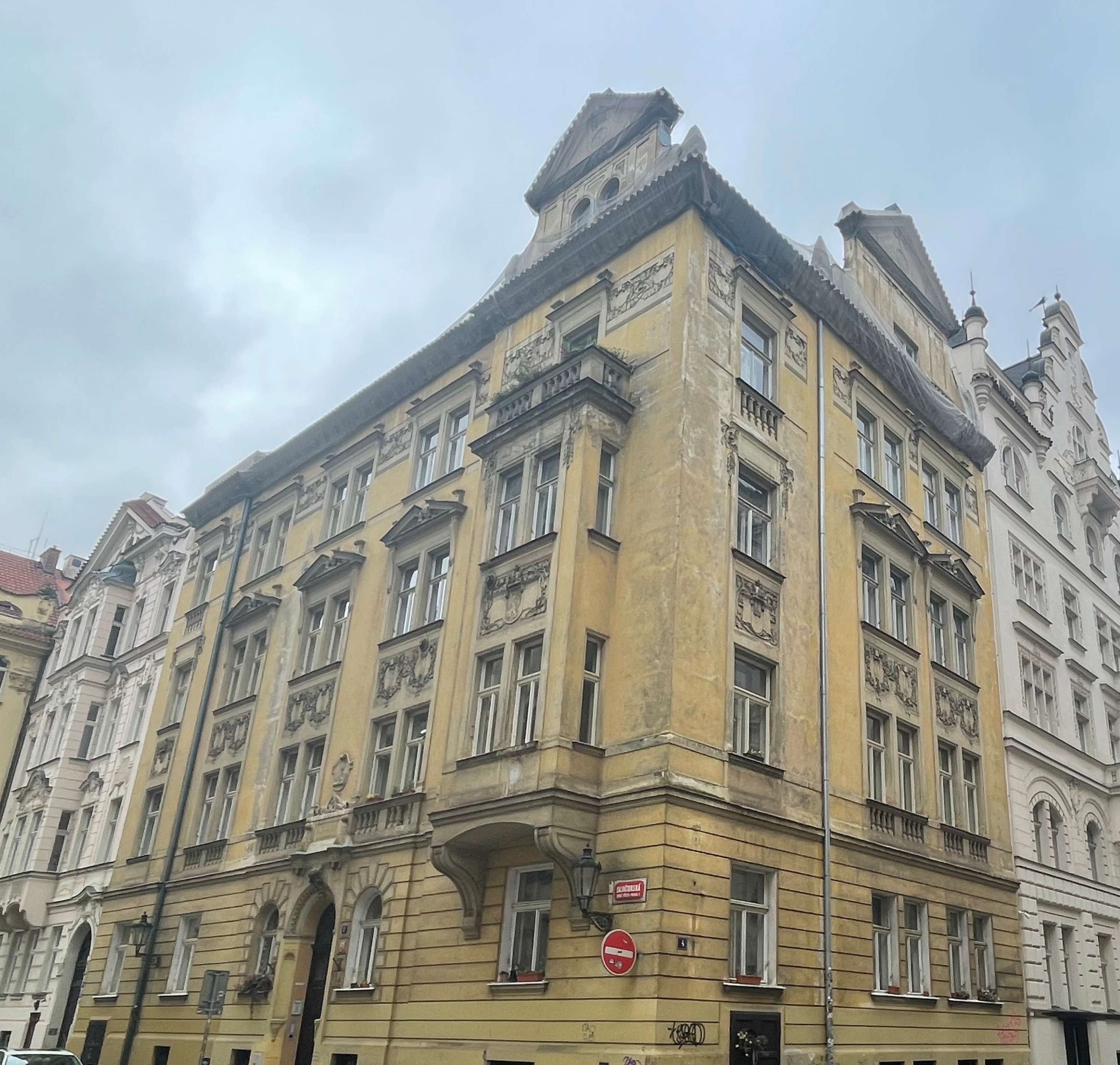 Kostečná,Salvátorská.jpg