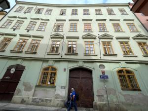 smetanovo_nabr_pred_11