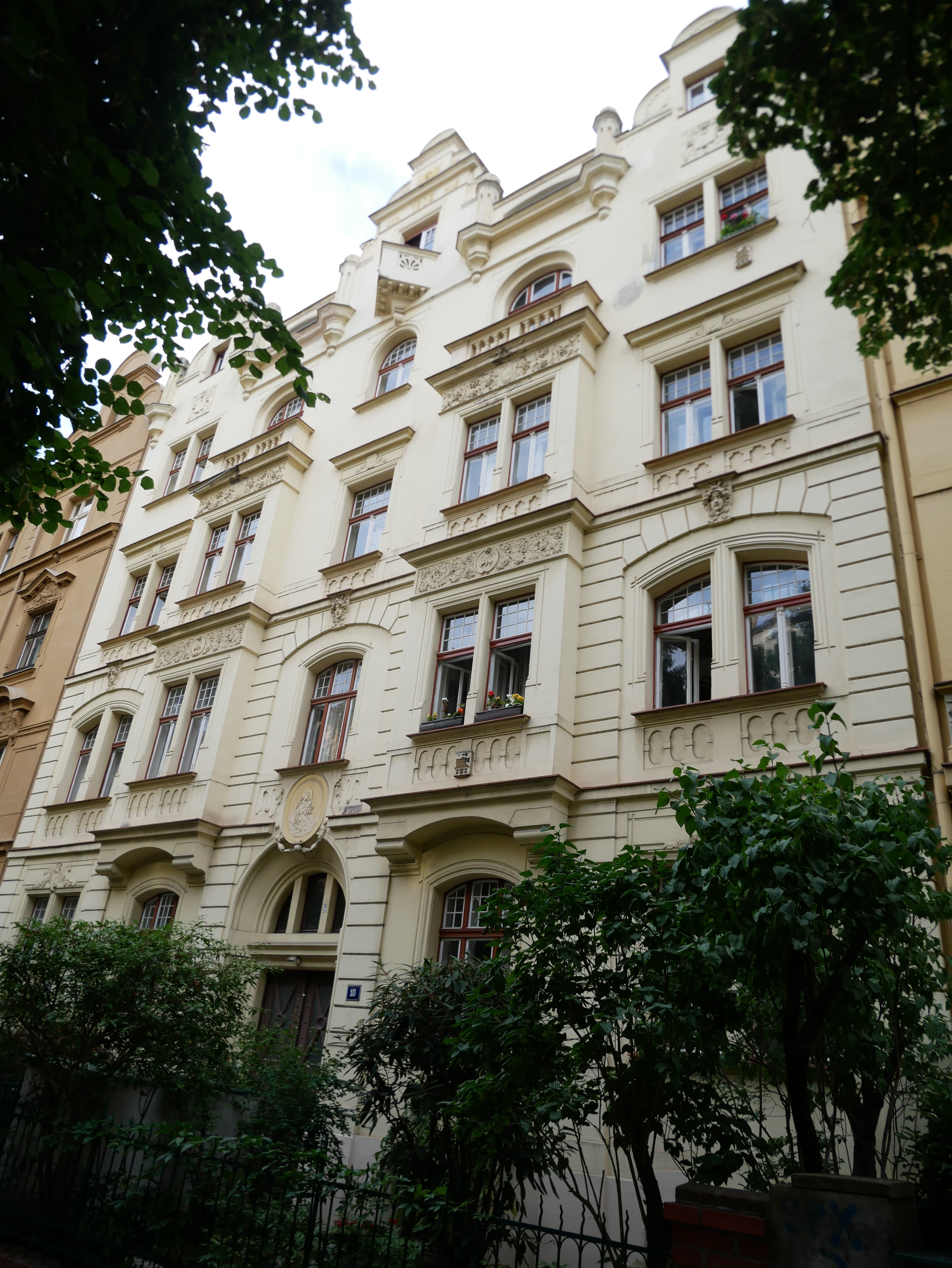 g082_Čechova 225_10