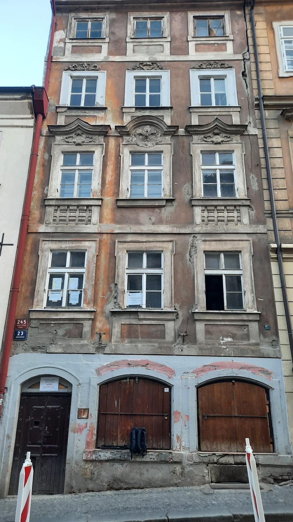Nerudova 23_pred (2)