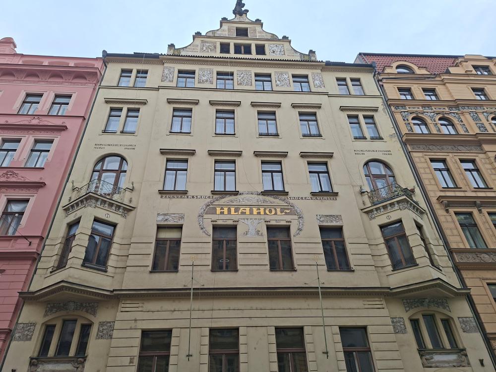 Masarykovo nábř. 16_pred (2)