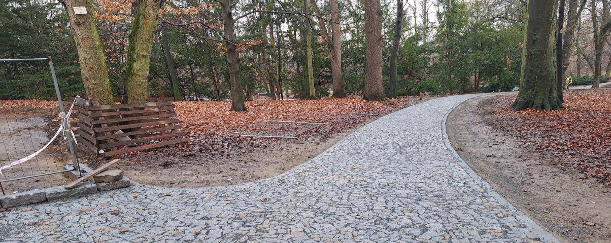 Stromovka - fotografie z průběhu opravy cest na severních svazích 07ilu