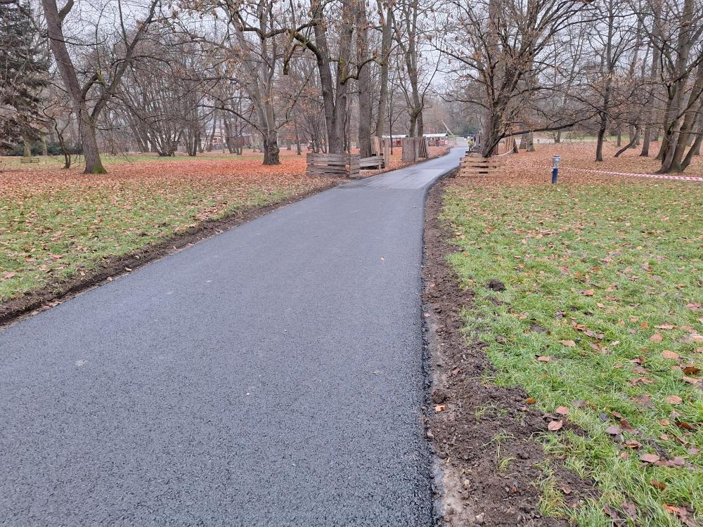 Stromovka - fotografie z průběhu opravy cest na severních svazích 03