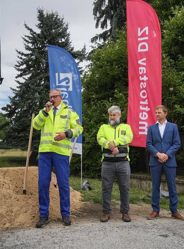 Ze zahájení stavby