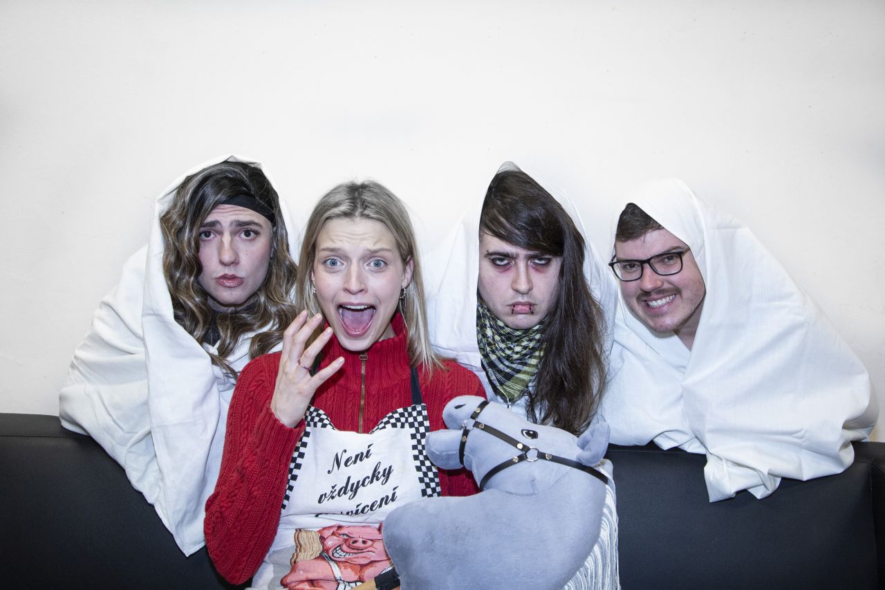 ARCHA 50 démonů čtverečních