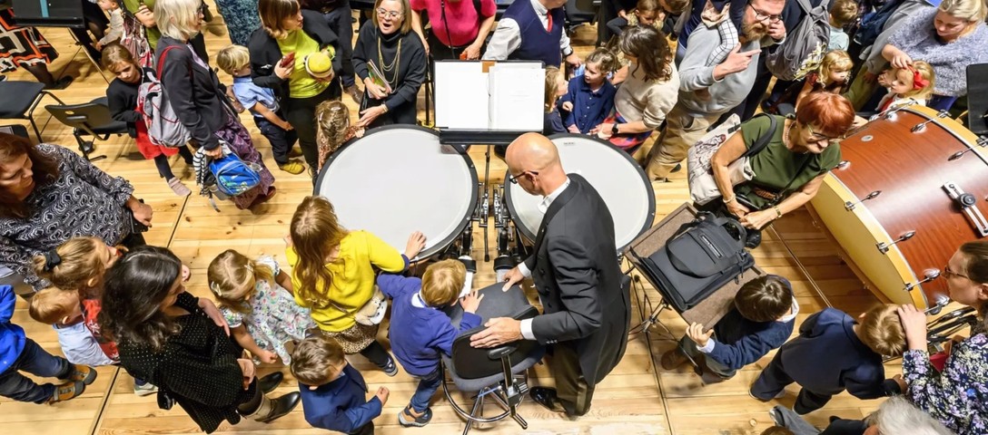 Z cyklu koncertů Orchestr na dotek