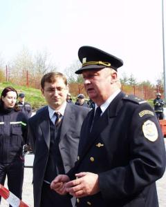 FOTO - Radní Rudolf Blažek a ředitel hasičů Dalibor Gosman