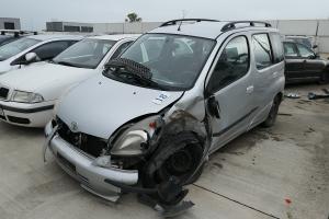 29_25_toyota_yaris_3as_4676