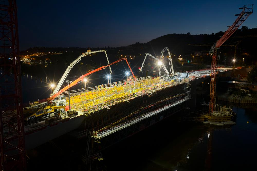 12.8.2025 - betonáž nosné konstrukce takt č. 6 (3)