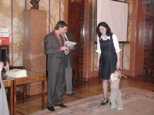 23. 3. 2005 Primátor předává ceny Křesadlo