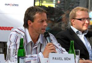 V rámci akce Ladronka 2006 v sobotu 23. září se primátor  Pavel Bém zúčastnil panelové diskuse &#34;Zdravé město Praha - zodpovědnost a kvalita života&#34;