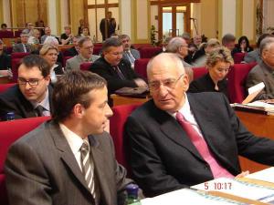 5. 11. 2005 Primátor Pavel Bém spolu s ministrem zdravotnictví Švýcarska Pascalem Couchepinem na konferenci o zdravotním systému Švýcarska