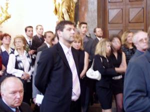 Radní hl.m. Prahy pro oblast školství se zúčastnil promoce studentů bakalářského studia Vysoké školy finanční a správní v kostele sv. Šimona Judy.