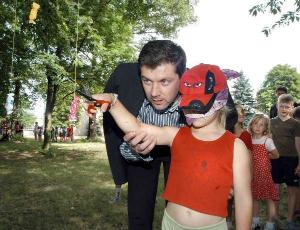29.6.2005 - "Hurá na prázdniny"  v ZŠ v Praze 9 v Litvínovské ulici č. 600