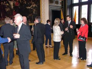30. 11. 2005 - Radní hl. města Prahy Jan Štrof dnes přivítal členy školské komise Asociace krajů České republiky