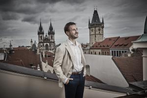 3017301_PhDr. Mgr. Vít Šimral, Ph.D. et Ph.D.