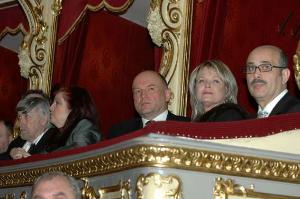 13.1.2006-Radní Černý sledoval část galavečera ve společnosti herečky Chantal Poullain, která rovněž předávala jednu z cen