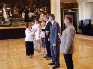 459751_Radní Hana Halová poděkovala záchranářům