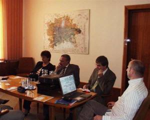 475664_9.6.2005-Setkání Mgr. Halové se delegací z Budapešti