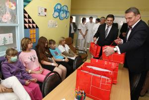 1163701_Vyhlášení vítězných jmen pro razící štíty