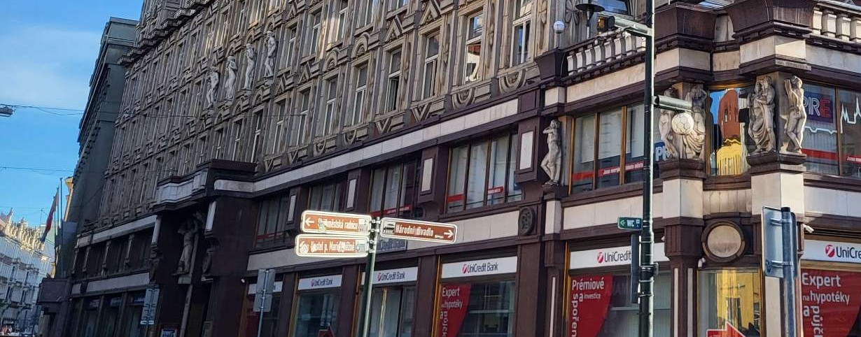 Palác Adria
