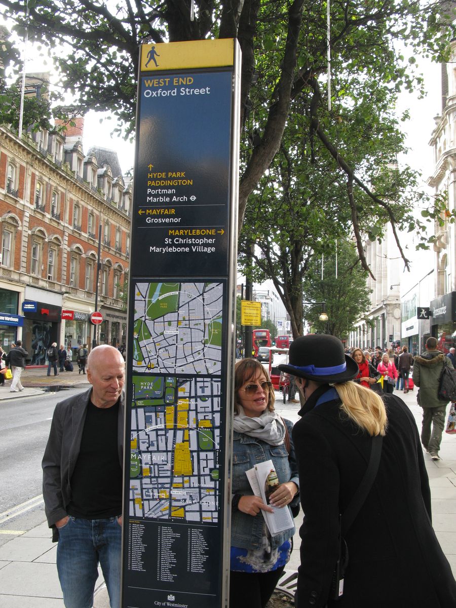 Informačně-orientační panel ve veřejném prostranství (Legible London)