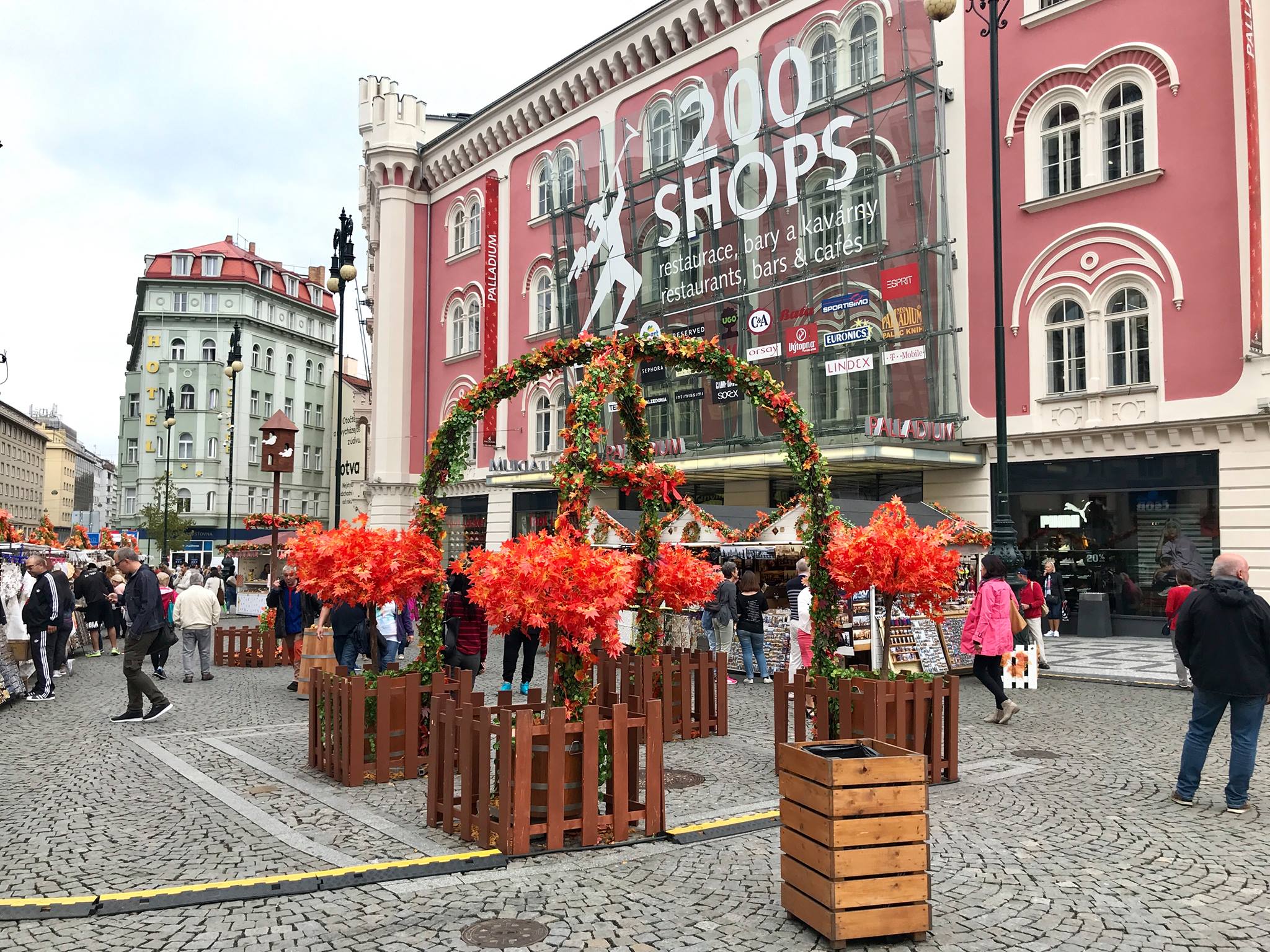 Podzimní trhy na náměstí Republiky
