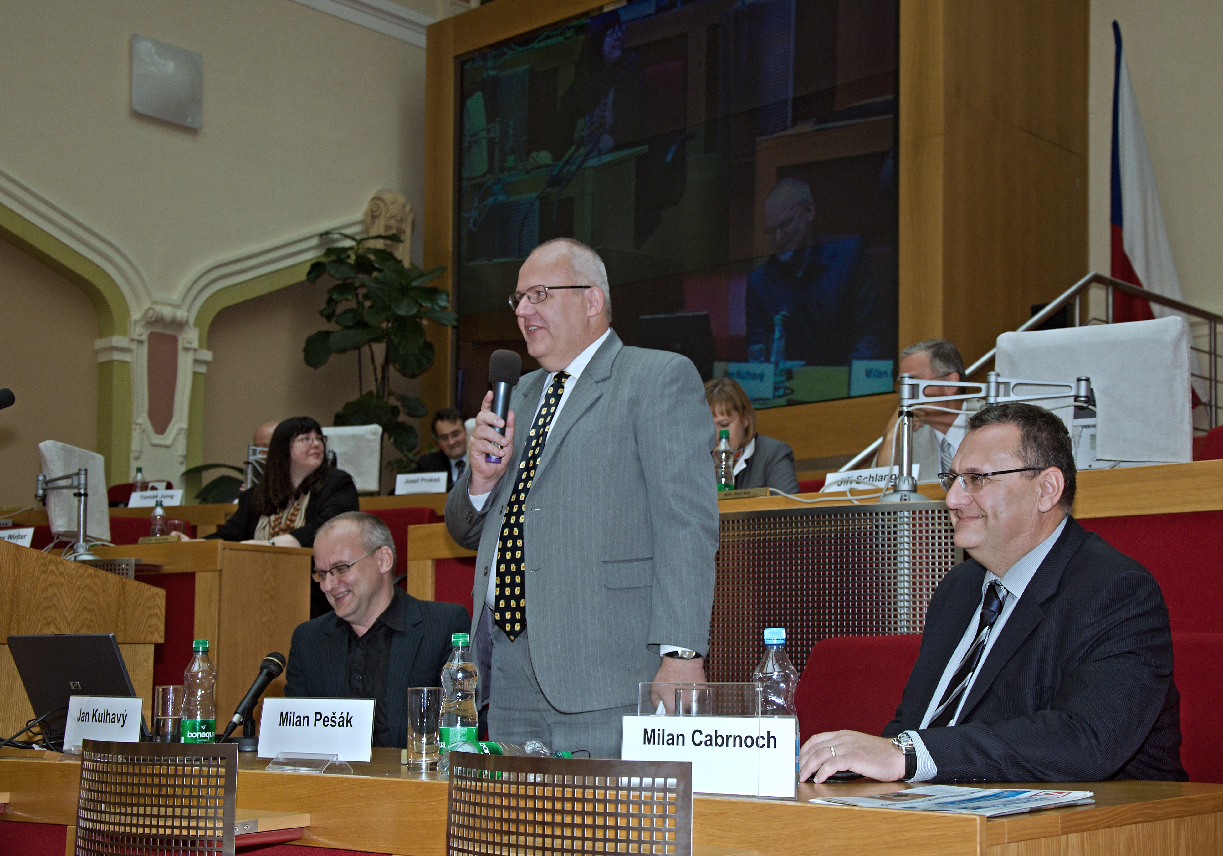 Minulý týden se na půdě Magistrátu hl. m. Prahy konal seminář „Přístupnost informací pro zdravotně postižené občany“