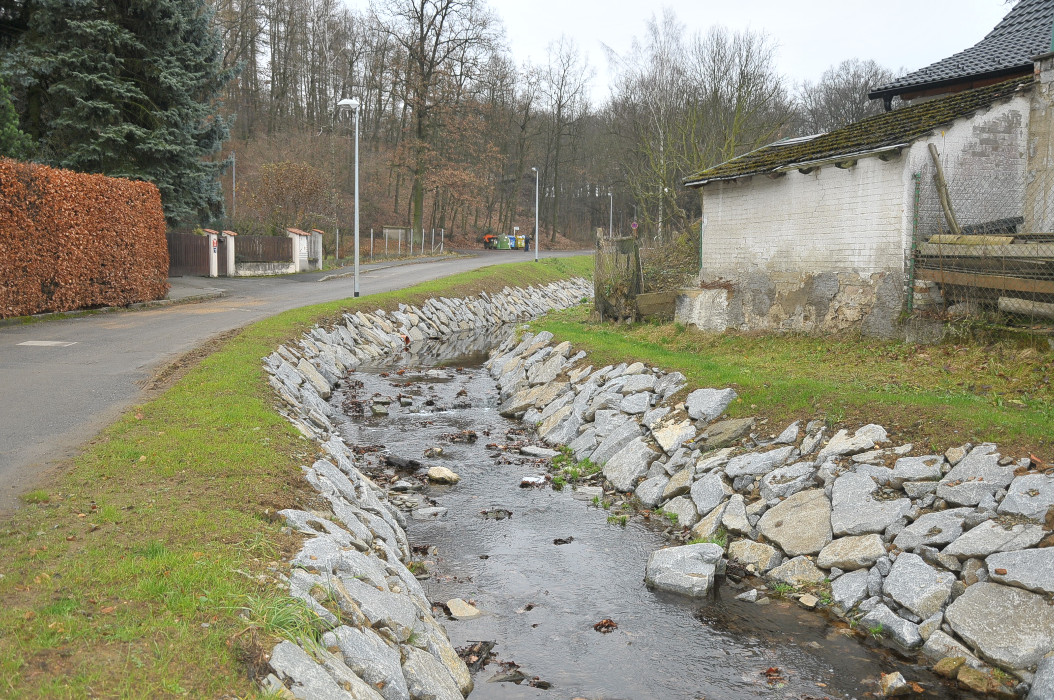 Revitalizace Rokytky v Nedvězí zlepšila vodohospodářskou funkci toku