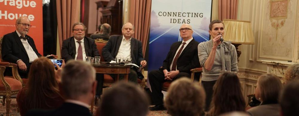 debate__the_35th_anniversary_of_the_fall_of_the_iron_curtain