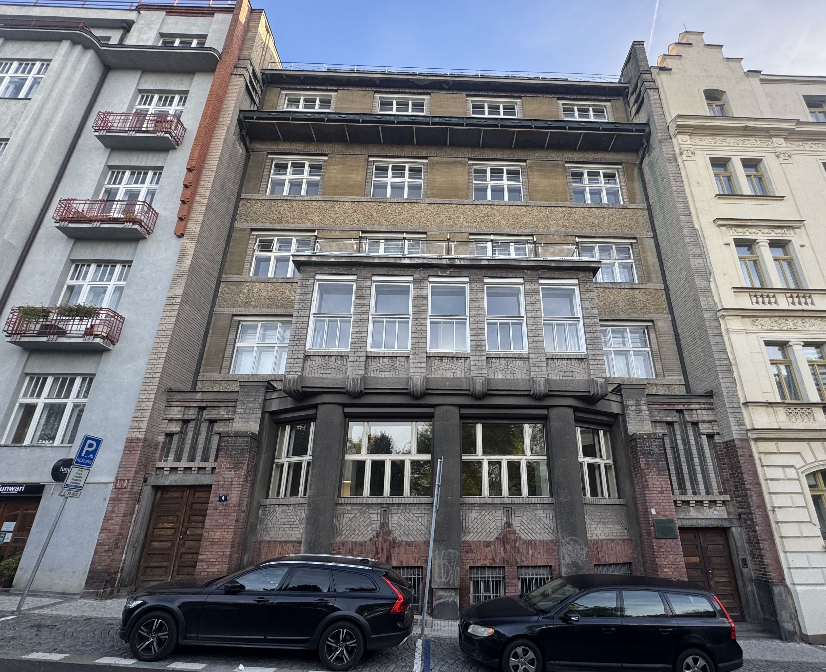 Chopinova 4