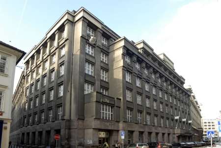 budova Magistrátu hl.m. Prahy v Jungmannově ulici (stav před novou fasádou)