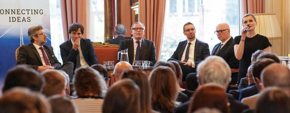 debate__atlantic_relations_in_crises