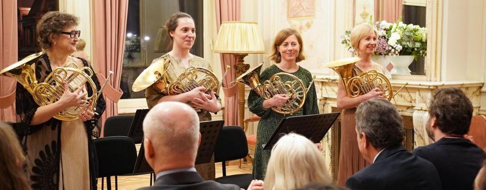 new_year_s_concert_-_artemis_horns